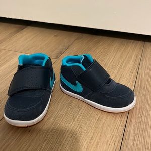 Toddler Nike shoes